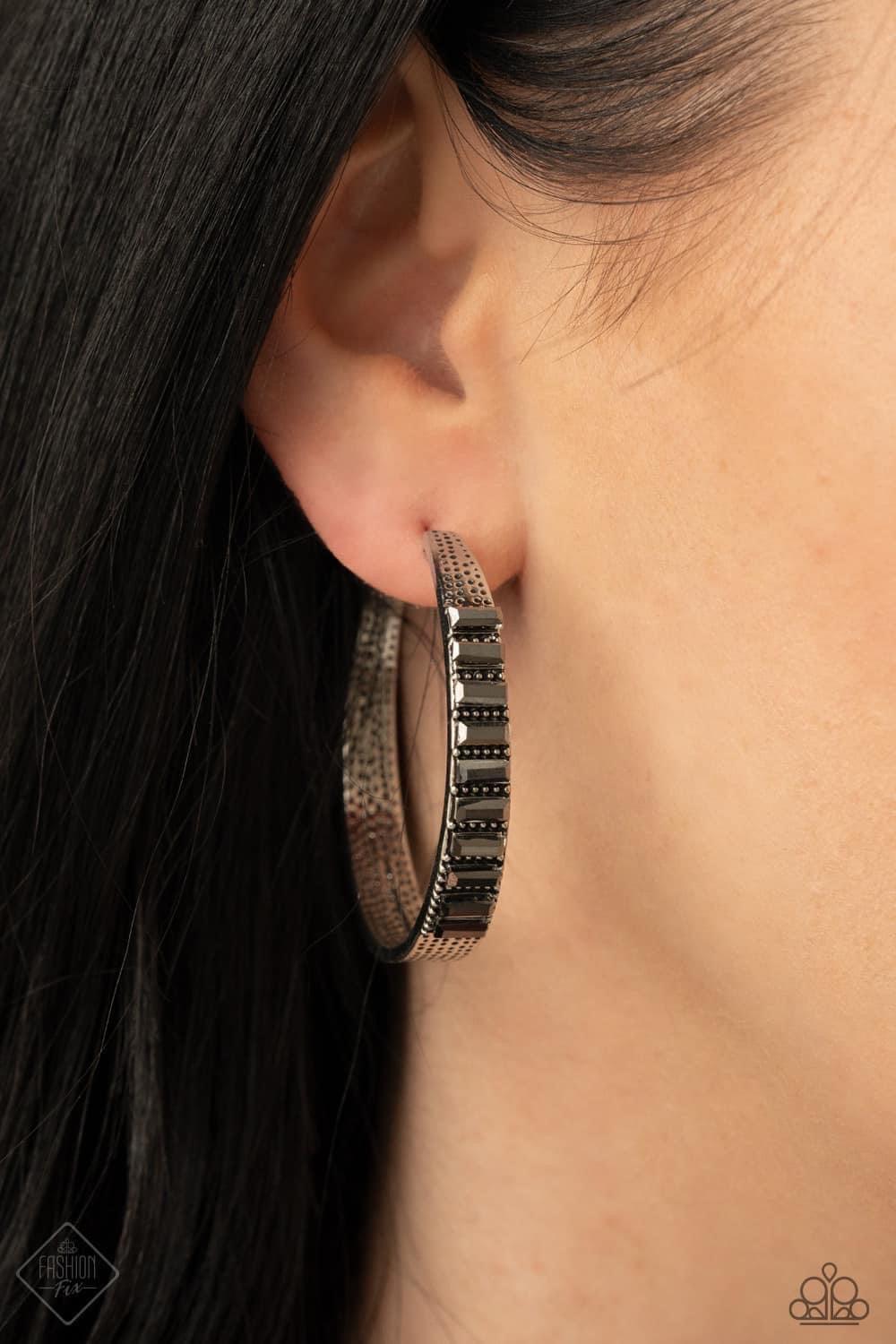 Paparazzi Accessories Magnificent Musings: March 2021 The Magnificent Mile in Chicago is where we pulled our inspiration for the Magnificent Musings collection. With a range of shopping venues, the Magnificent Mile is a hub for classic trends with urban e