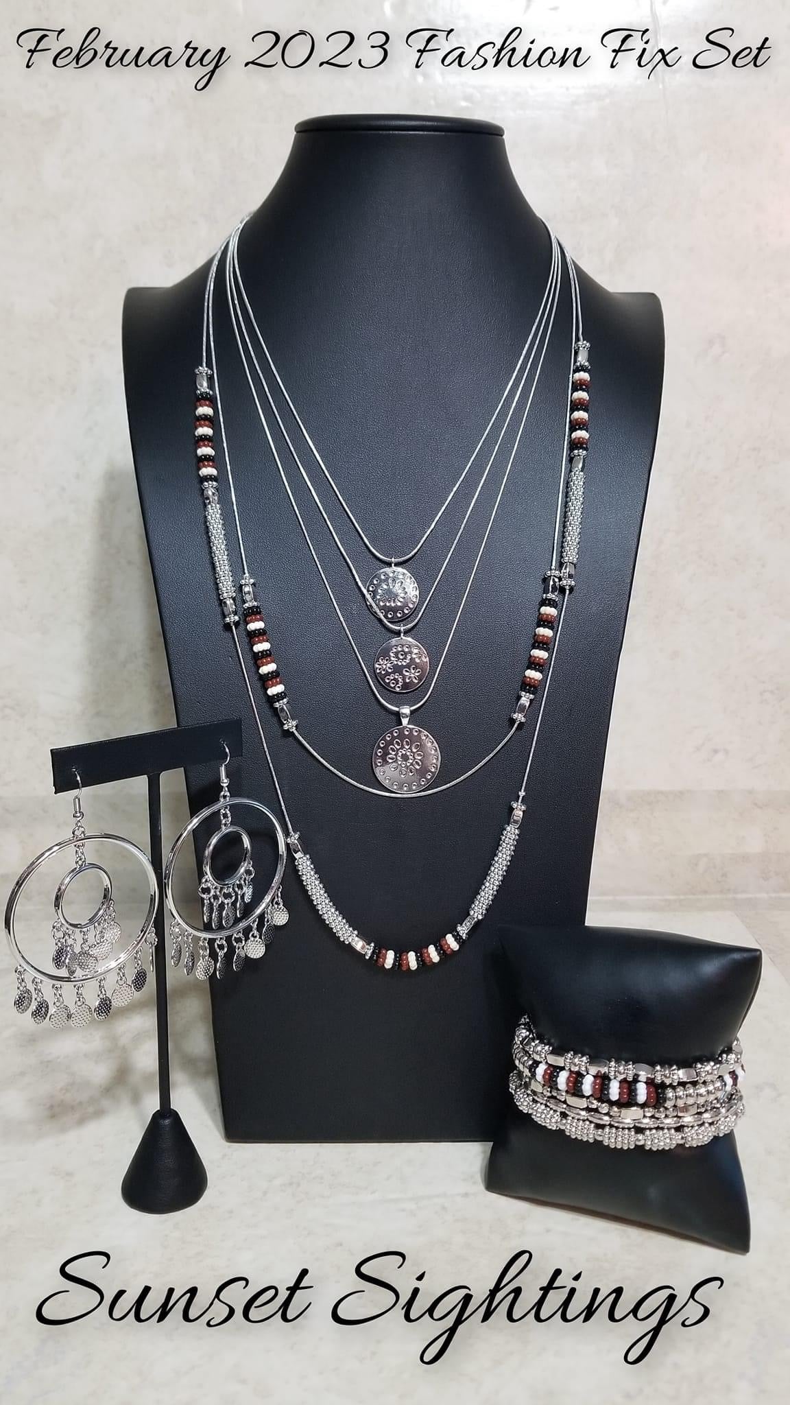 Paparazzi Accessories Sunset Sitings: February 2023 Fueled by abstract designs and funky combinations of the most daring trends, the Sunset Sightings Collection features audacious, outside-the-box fashion. Sunset Sightings fashionistas celebrate individua
