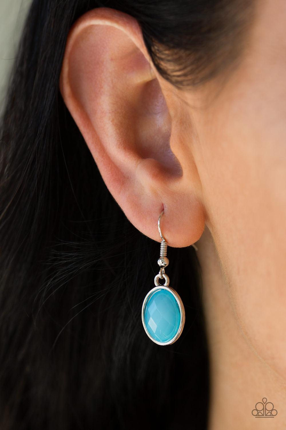 Paparazzi Accessories Mermaid Marmalade - Blue Gradually increasing in size as they cascade down the chest, rows of opalescent blue gems link together below the collar in a glamorous netted fringe. Features an adjustable clasp closure. Jewelry