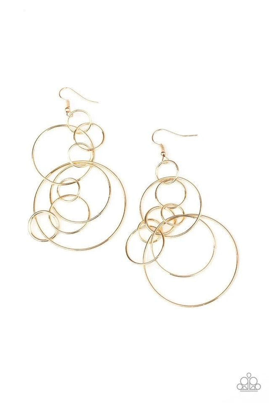 Paparazzi Accessories Running Circles Around You - Gold Small and medium sized gold links delicately alternate into an airy chain, while larger gold hoops haphazardly connect the chain into a dizzying lure. Earring attaches to a standard fishhook fitting.