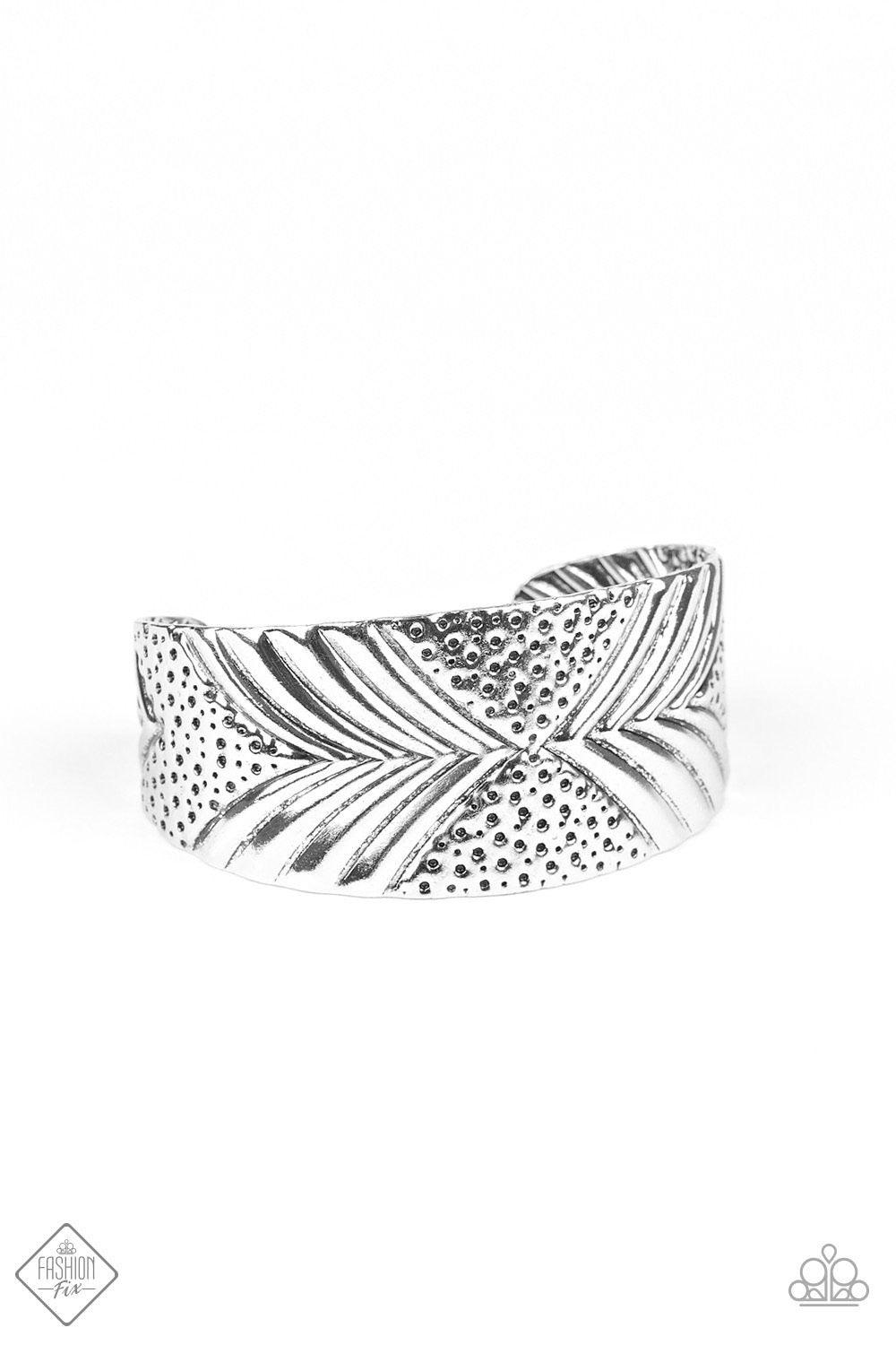 Paparazzi Accessories Sunset Sitings: FF December 2019 Trendsetters are sure to gravitate towards the accessories found in the Sunset Sightings collection. Featuring more drastic designs, bold colors, and funky combinations found outside the box, the piec