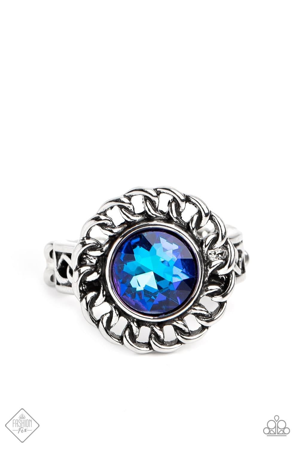 Paparazzi Accessories Magnificent Musings: FF December 2022 The Magnificent Musings Collection features bold statement pieces and edgy designs. Reveling in sassy, unapologetic fashion, Magnificent Musings mavens confidently express themselves through glam